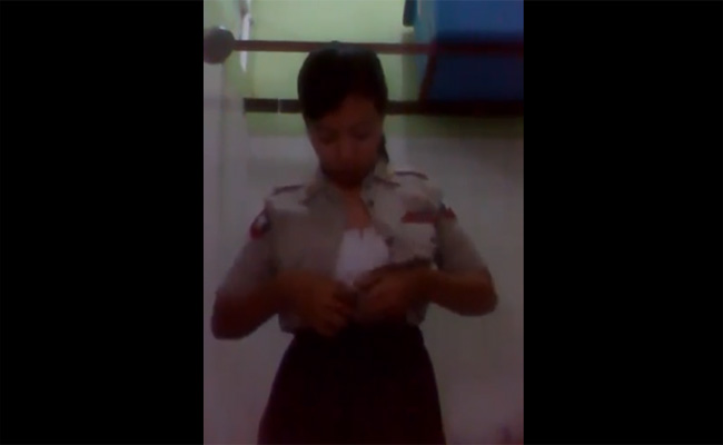 【更衣室盗撮動画】ミャンマーの女軍人さんが着替える様子